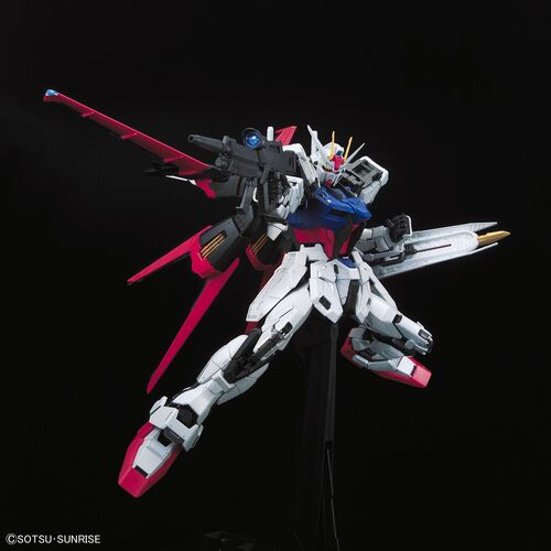 GUNDAM PG -19- GAT-X105 + AQM/E-YM1 PERFECT STRIKE GUNDAM 1/60