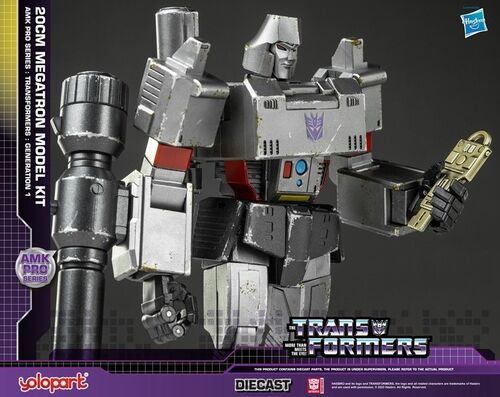 TRANSFORMERS GENERATION ONE AMK PRO SERIES 20cm MEGATRON MODEL KIT