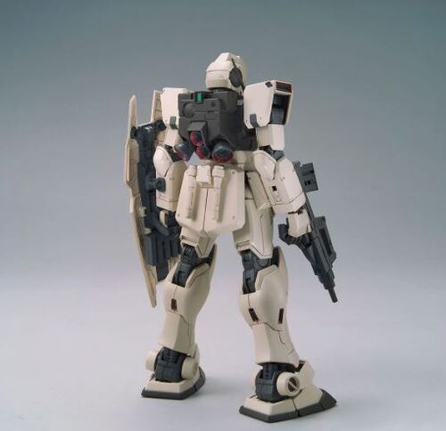 GUNDAM MG -200- RGM-79G GM COMMAND ( COLONY TYPE ) VER 1/100