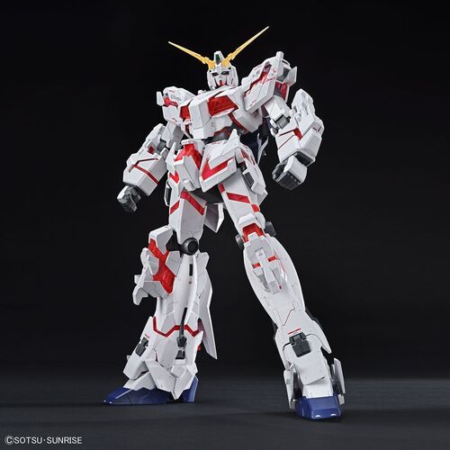 GUNDAM MEGA SIZE MODEL -06- UNICORN 1/48