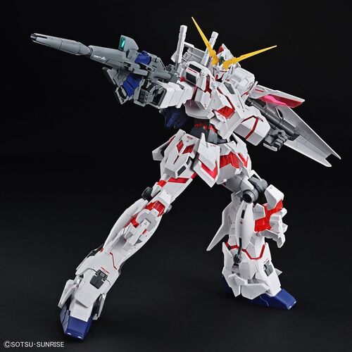 GUNDAM MEGA SIZE MODEL -06- UNICORN 1/48