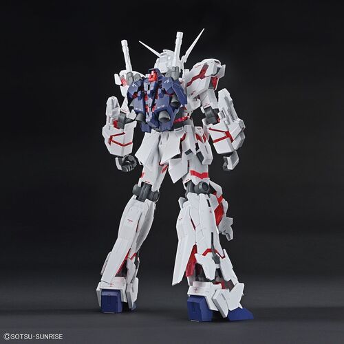 GUNDAM MEGA SIZE MODEL -06- UNICORN 1/48