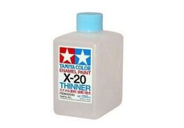 TAMIYA LACQUER THINNER XL - 250ML 