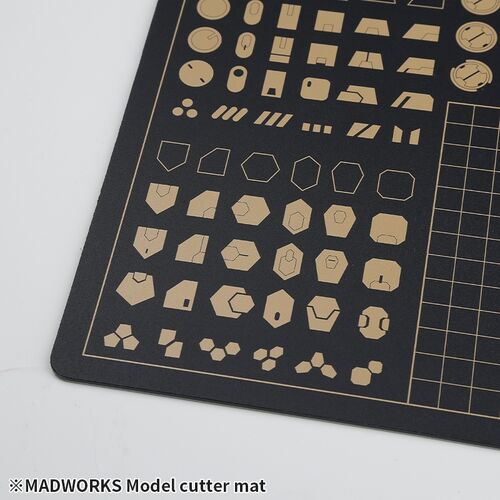 MADWORKS CUTTING MAT B5 WITH PANEL LINES SAMPLES