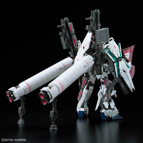 GUNDAM RG -30- UC FULL ARMOR UNICORN GUNDAM 1/144